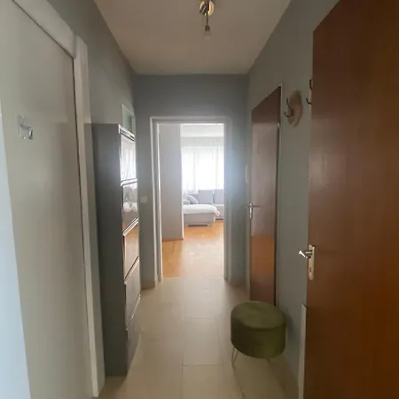 Cosy House With Garden, Close To City Center, Good Traffic Connection *