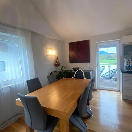Cosy House With Garden, Close To City Center, Good Traffic Connection *